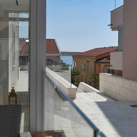 Bluebay Apartments Kustici Exterior photo
