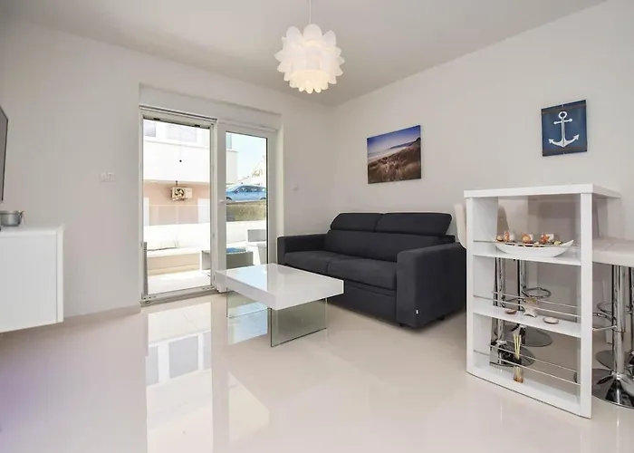 Bluebay Apartments