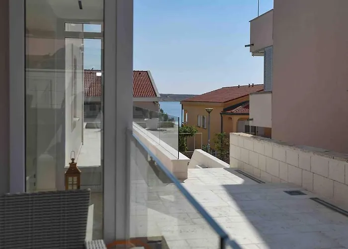 Bluebay Apartments