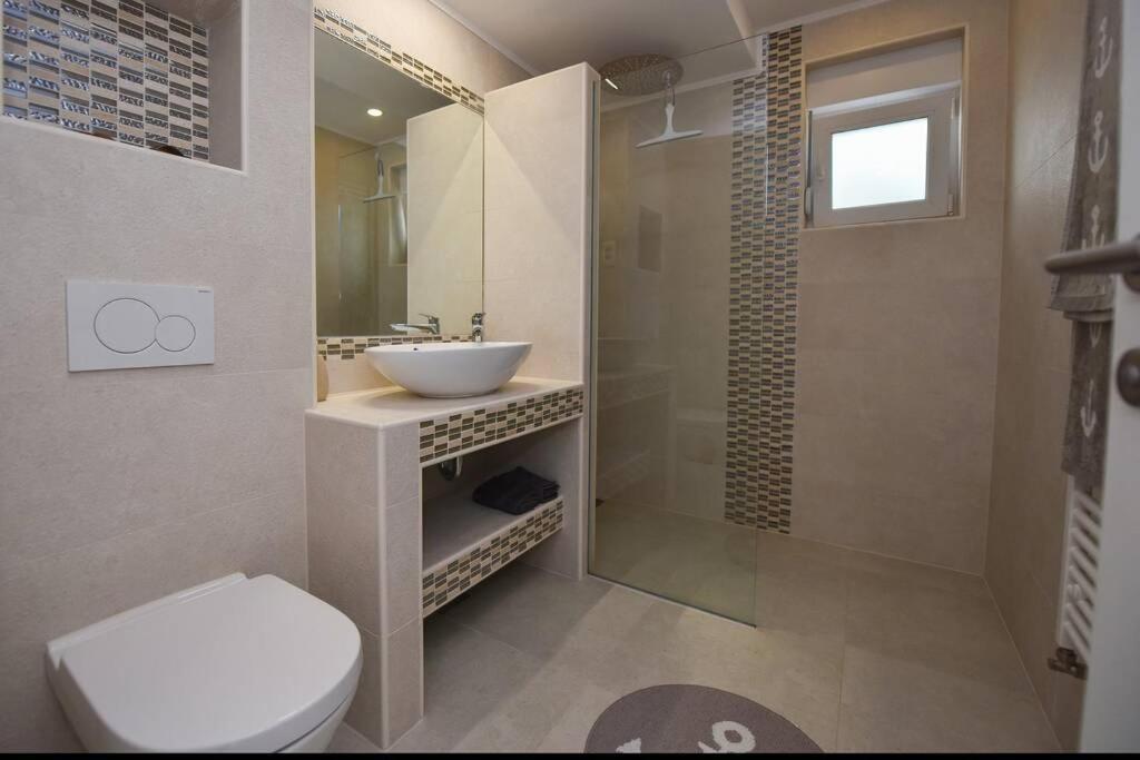 Apartment Bluebay Kustici